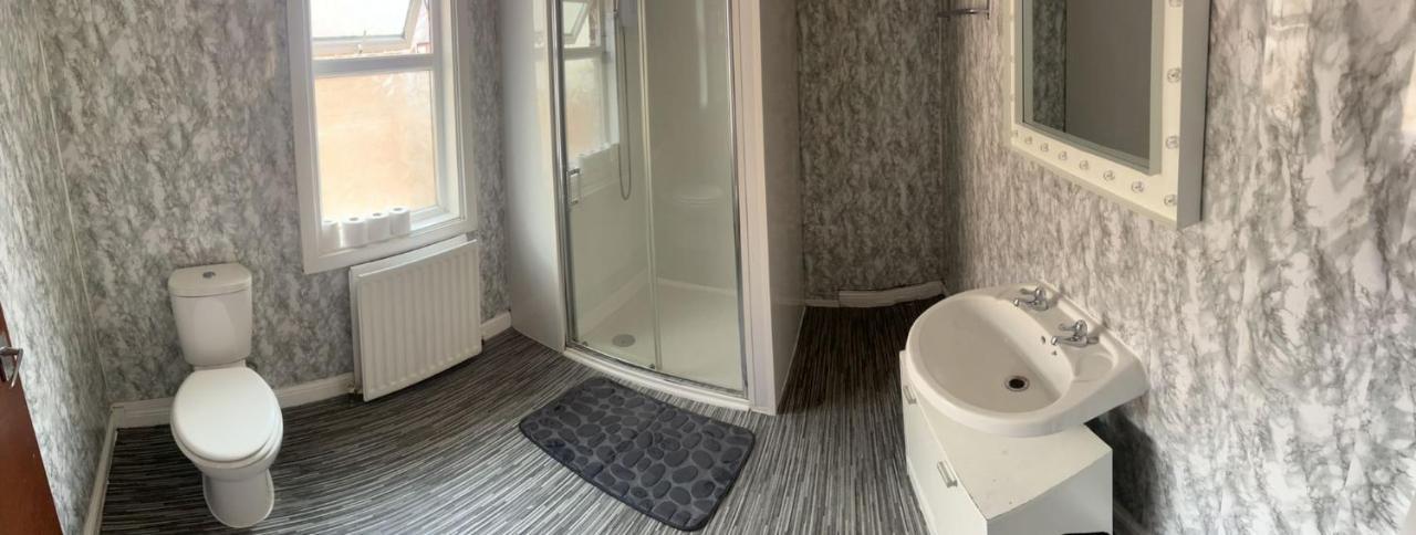 Arthurs Hill Newcastle, Free Parking Fully Equipped Kitchen 4 Bedrooms, Near City Centre Εξωτερικό φωτογραφία